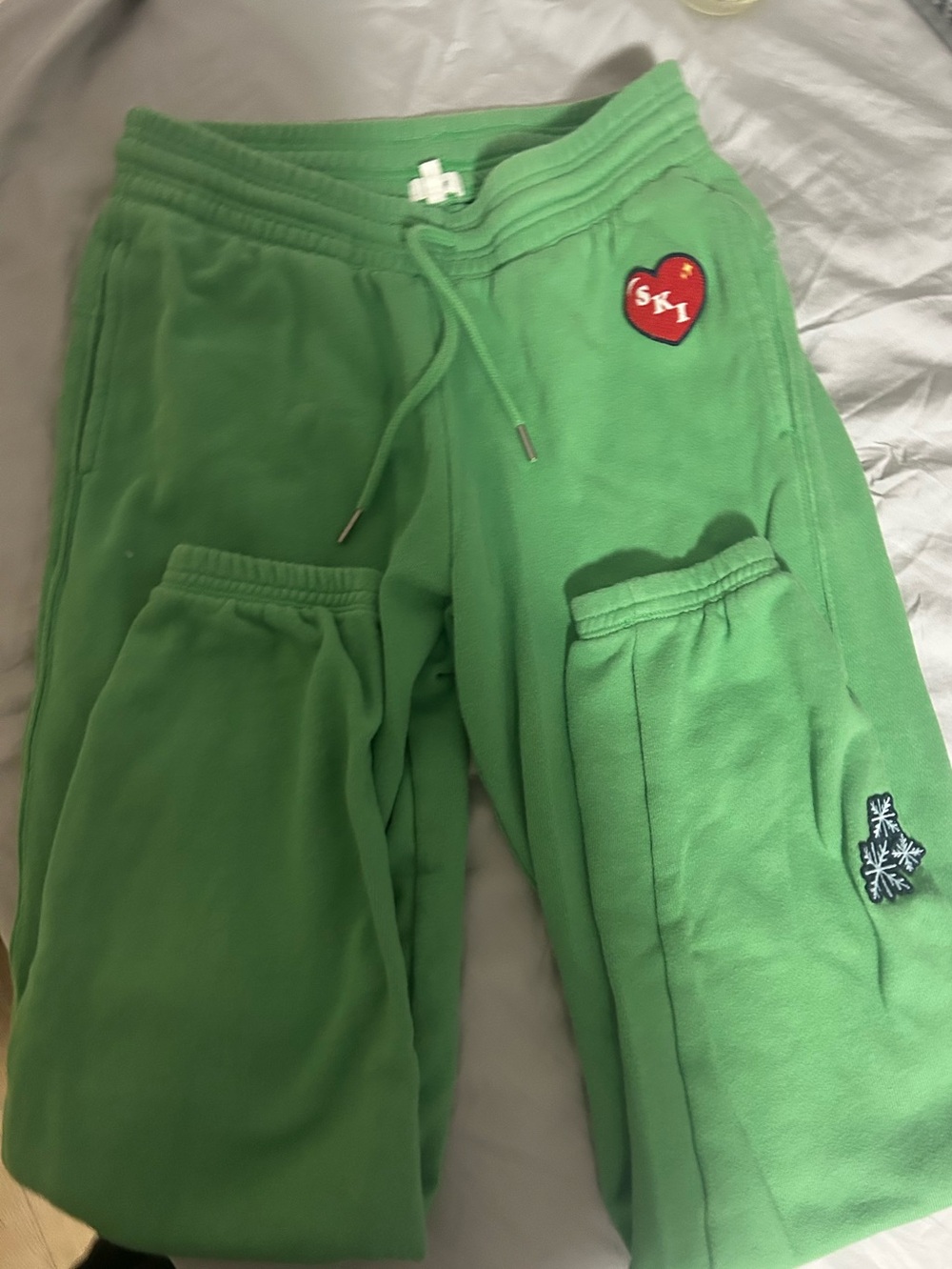 aerie Green Fleece Joggers with Patch Details